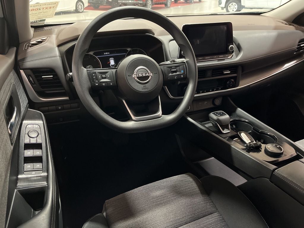 2023 Nissan Rogue SV Carbravo Certified