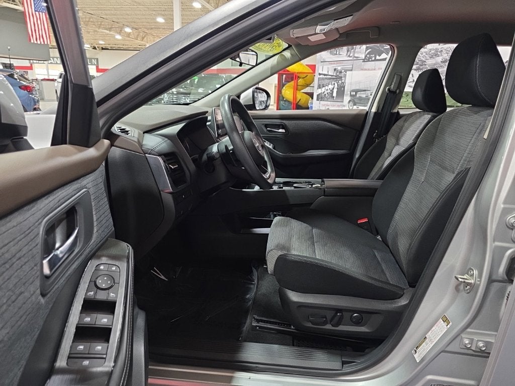 2023 Nissan Rogue SV Carbravo CPO