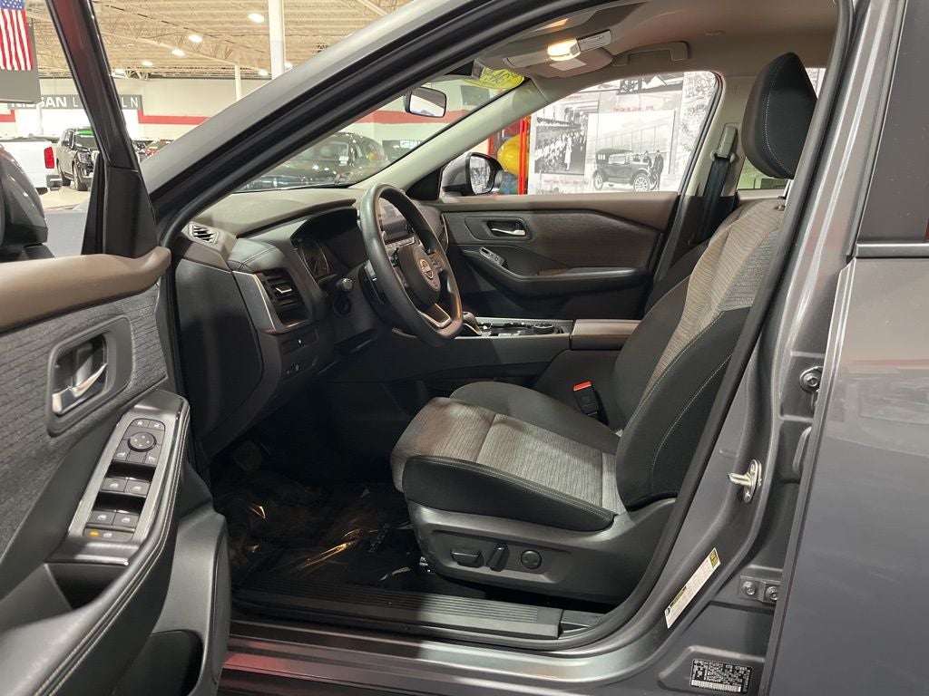 2023 Nissan Rogue SV Carbravo Certified