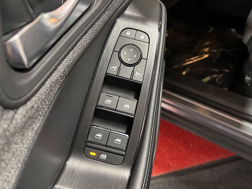 2023 Nissan Rogue SV Carbravo Certified