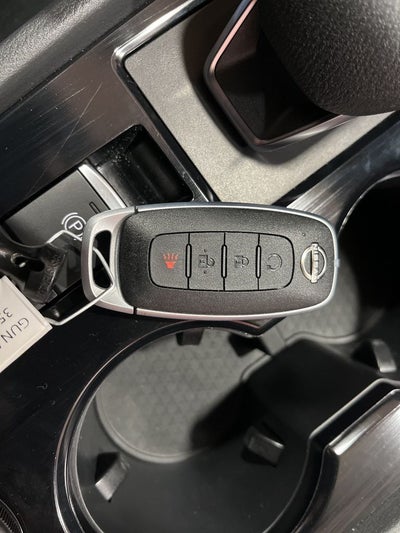 2023 Nissan Rogue SV Carbravo Certified