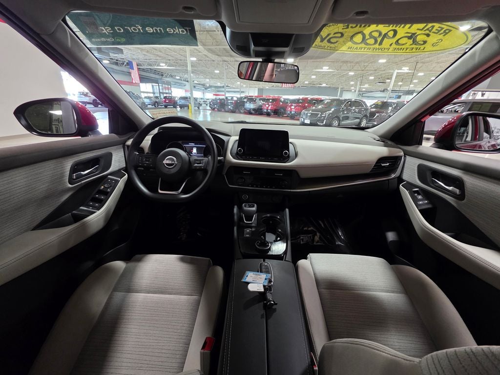 2023 Nissan Rogue SV