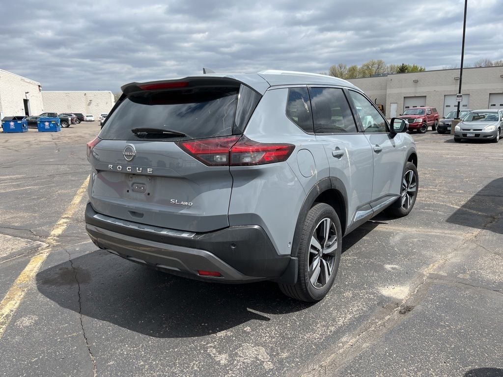 2023 Nissan Rogue SL