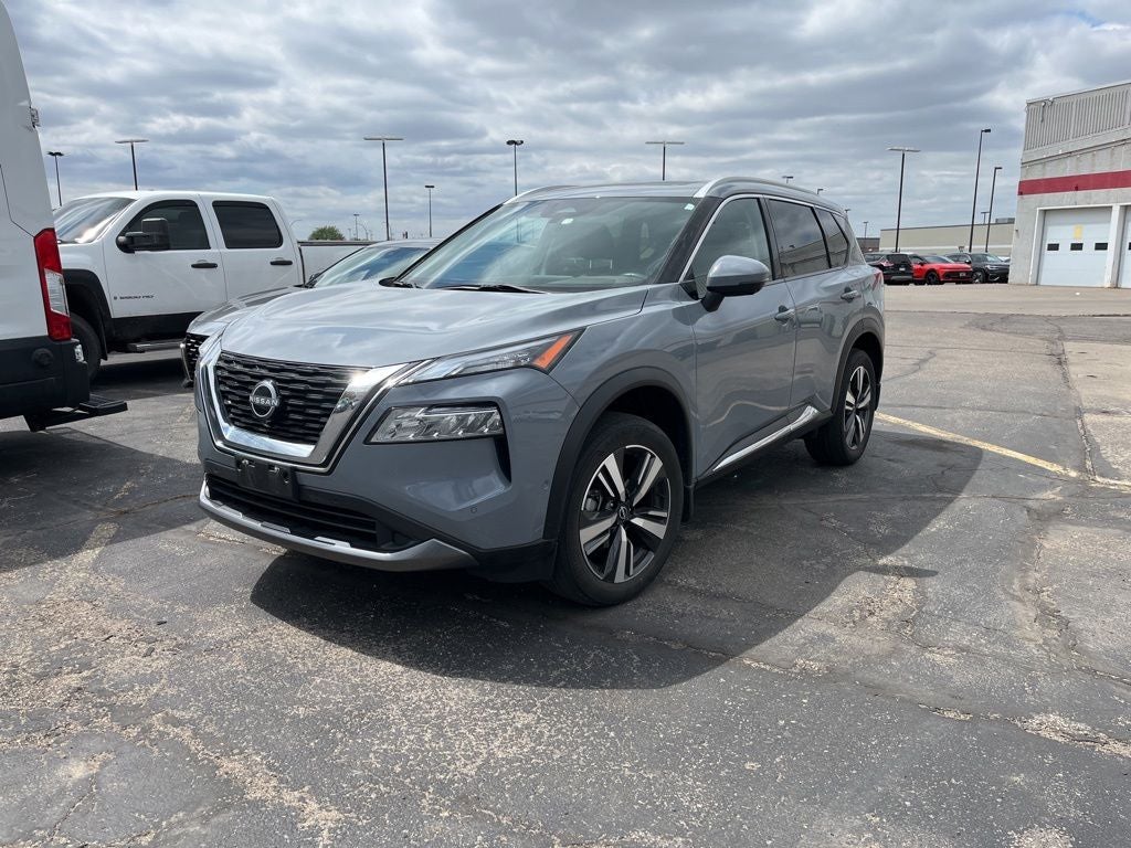 2023 Nissan Rogue SL