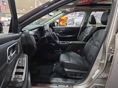 2026 Nissan Rogue Platinum Carbravo CPO