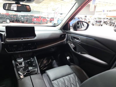 2026 Nissan Rogue Platinum Carbravo CPO