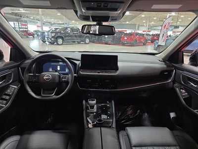 2026 Nissan Rogue Platinum Carbravo CPO