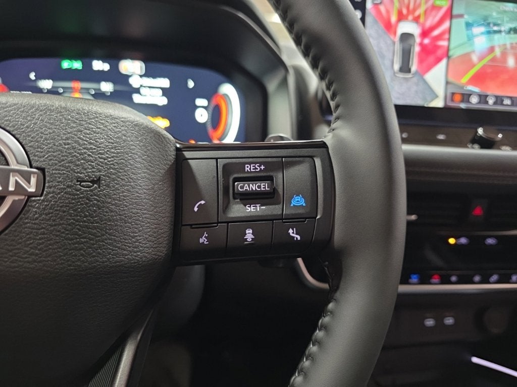 2026 Nissan Rogue Platinum Carbravo CPO