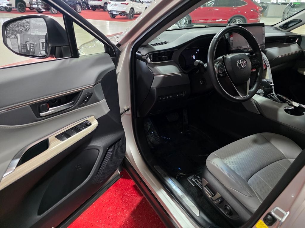 2021 Toyota Venza LE